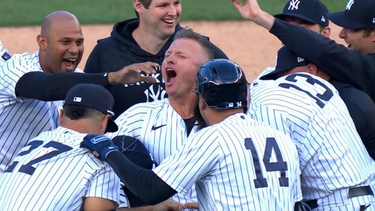 Josh Donaldson le da la victoria a Yanquis.