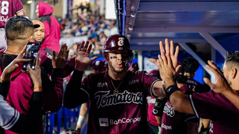 Tomateros de Culiacán contó con bateo oportuno.