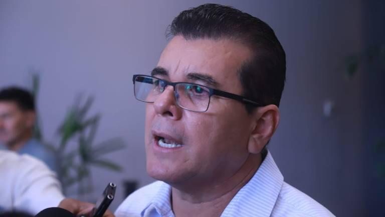González Zataráin reiteró que se ha trabajado en ese sentido con las posibilidades y recurso limitado porque el problema es enorme.