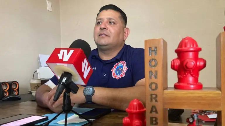 El comandante Saúl Robles está nominado al premio “Profesional de la Emergencia”.
