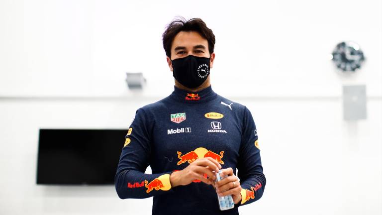 Sergio Perez quedó cuarto en la F1 en la competencia de pilotos, por detrás de Verstappen, Hamilton y Bottas.