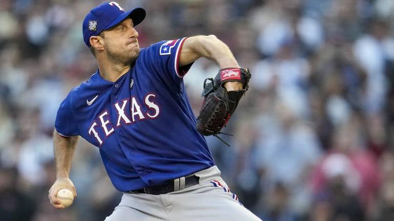 Max Scherzer estaría fuera de acción al menos hasta junio.
