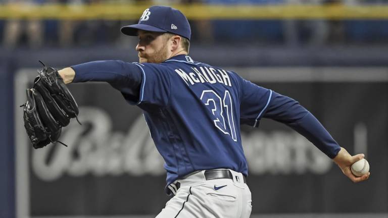 Collin McHugh lanza dos entradas perfectas.