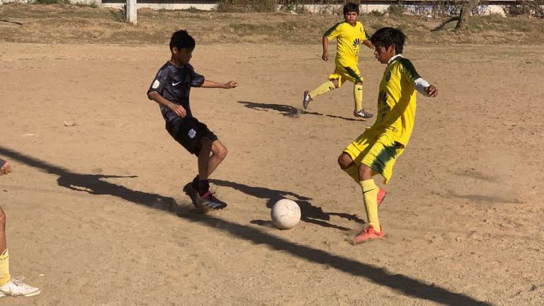 El Torneo de Futbol “Colonias Populares” ya tiene todo listo para conocer a los campeones de las diferentes categorías.