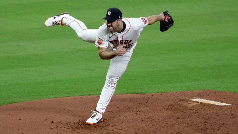 Justin Verlander tiene cuentas pendientes en el Clásico de Otoño.