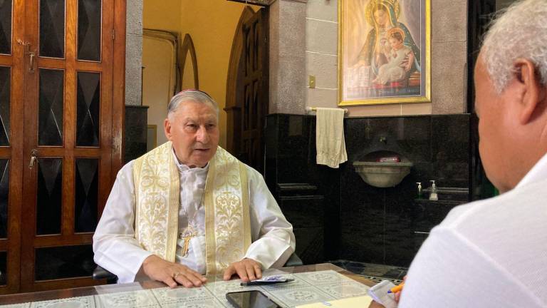 Monseñor dijo que es muy lamentable cuando las personas que tienen trabajos más altruistas son víctimas de la violencia como el paramédico de la Cruz Roja Mexicana.