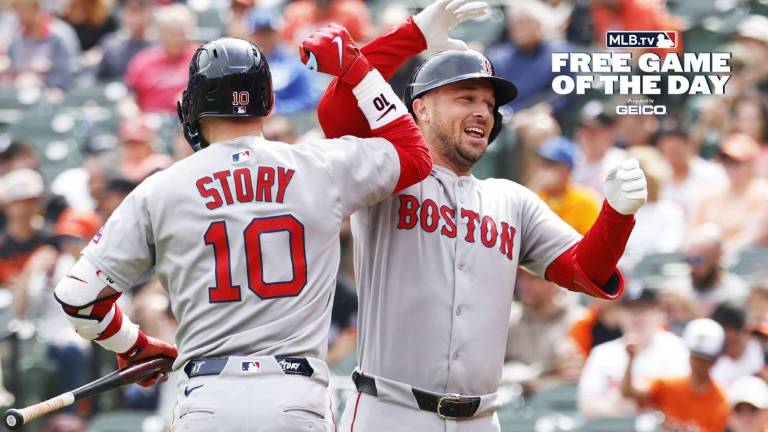 Boston pega tres jonrones.