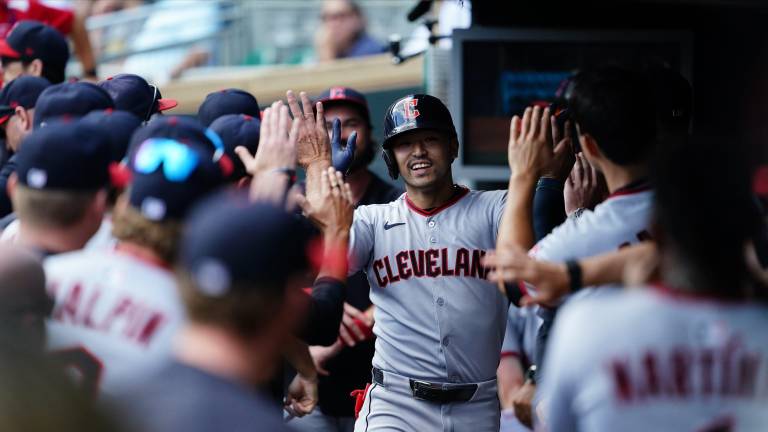 Los Guardianes reciben a los Tigres a partir de este martes en una serie crucial que podría definir al campeón de la División Central de la Liga Americana.