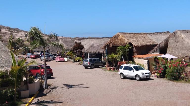 Los sitios de atraque en Mazatlán se han reducido más del 50 por ciento al quedarse en medio de la urbanización por los nuevos desarrollos hoteleros y condominales.