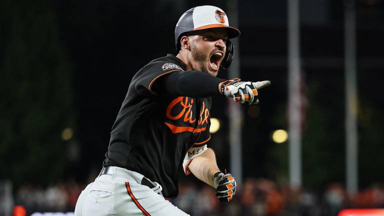 Trey Mancini deja a los Orioles para jugar ahora para los Astros.