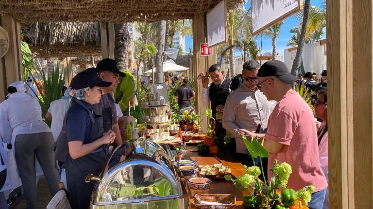 El festival gastronómico “Tierra y Sal” se celebró este sábado para dar cierre a tres días de actividades.
