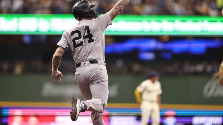 Alex Verdugo pega jonrón.