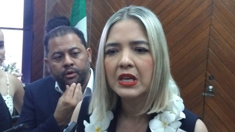 Estrella Palacios Domínguez, Alcaldesa de Mazatlán, habla de la obra del fraccionamiento Arboledas-INVIES.