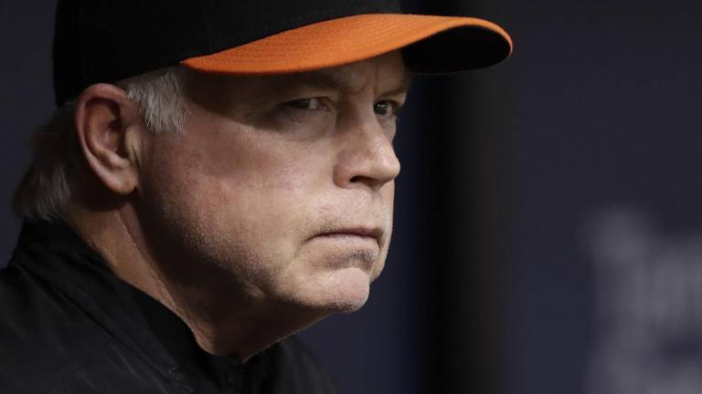 Buck Showalter toma el timón de Mets.