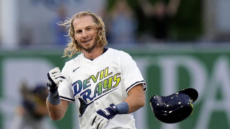 Travis Jankowski se vistió de héroe para los Rays.