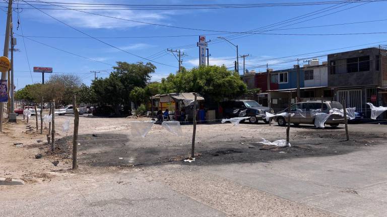 Vecinos de La Foresta protegen terreno para evitar inundaciones y desarrollo urbano.