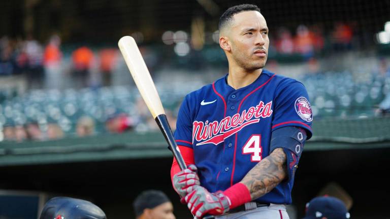 Carlos Correa ha visto interrumpida su temporada con los Mellizos debido a lesiones y al Covid-19.