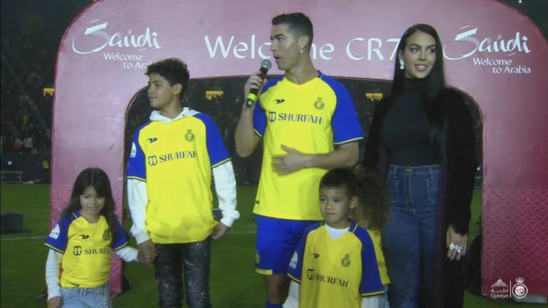 Cristiano Ronaldo fue presentado oficialmente como nuevo jugador del Al Nassr.