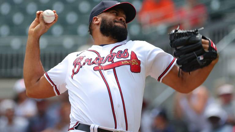 Kenley Jansen estará fuera de la actividad por alrededor de dos semanas.