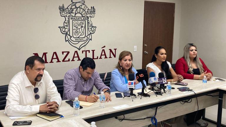 Legisladores locales dialogaron cono autoridades de Mazatlán sobre la urgencia de regular el crecimiento urbano y evitar afectaciones ambientales y legales.