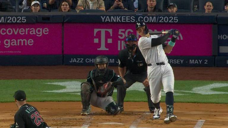 Aaron Judge pega jonrón.