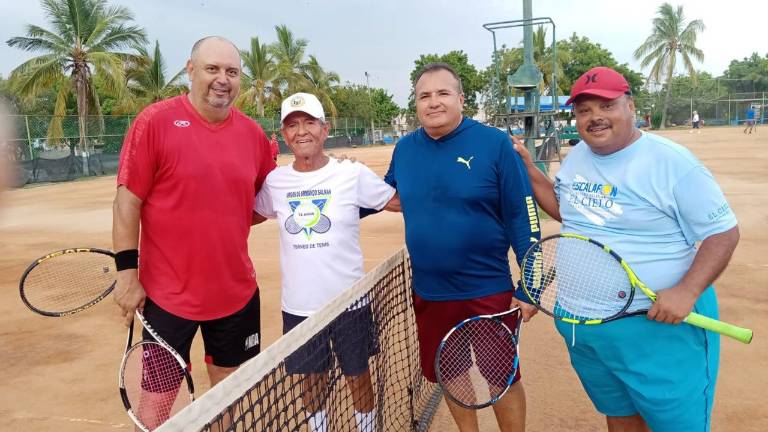 Katuy Inda y Daniel Aguirre superan a Carlos Cañedo y Ariel Velarde.