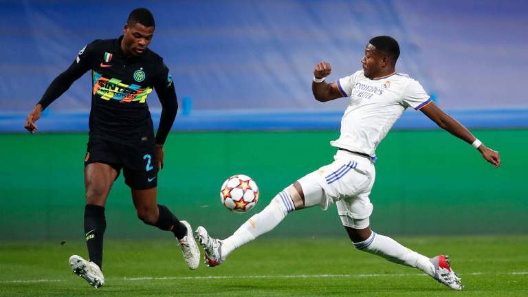 Real Madrid superó por 2-0 al Inter de Milán y se quedó con la cima de su grupo en la UEFA Champions League.