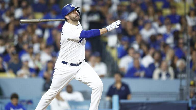 J.D. Martínez tuvo una gran temporada con Dodgers.