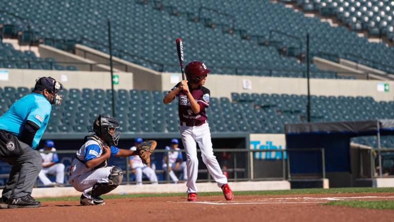 Tomateros de Culiacán arranca con victoria.