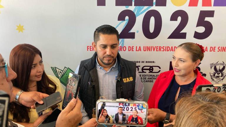 El vicerrector de la UAS en la zona sur, Manuel Tostado, llama a participar en la elección de Rector.