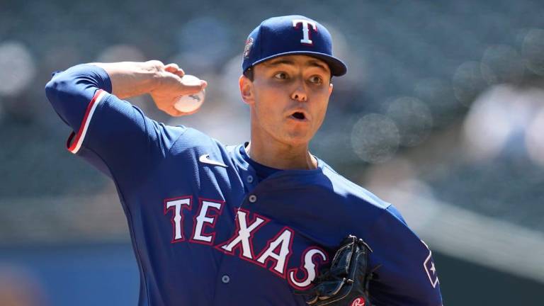 Jack Leiter debuta con 3 ponches.