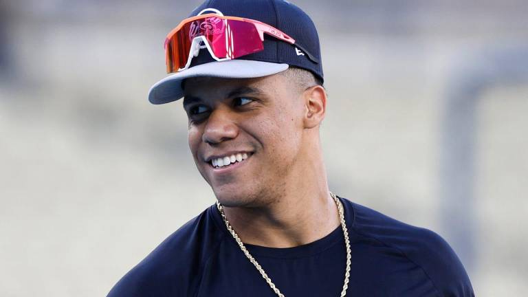 Juan Soto tuvo reunión para conocer el proyecto de los Medias Rojas de Boston.