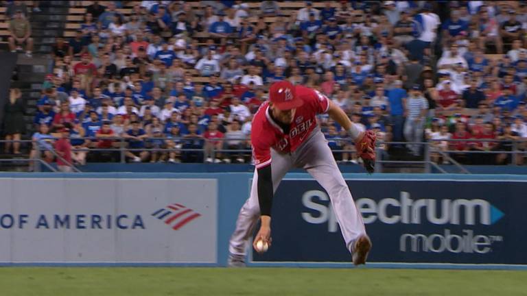 Andrelton Simmons cuelga el guante tras 11 campañas.