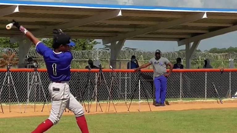 El dominicano Joendry Vargas acuerda con Dodgers.