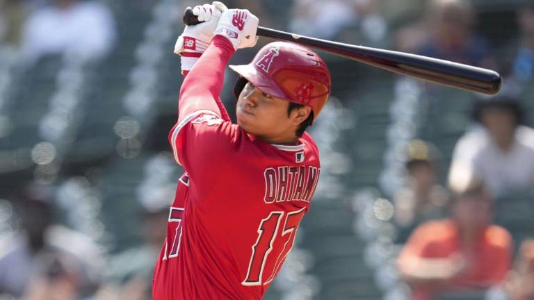 Shohei Ohtani pega dos jonrones en el segundo duelo.