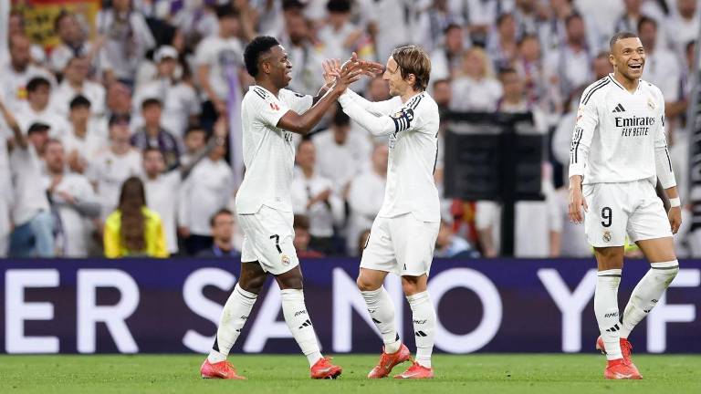 Vinicius Jr. y Luka Modrić anotan los goles merengues.