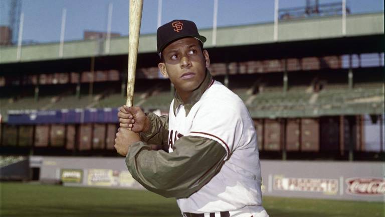 Orlando “Peruchín” Cepeda fallece.
