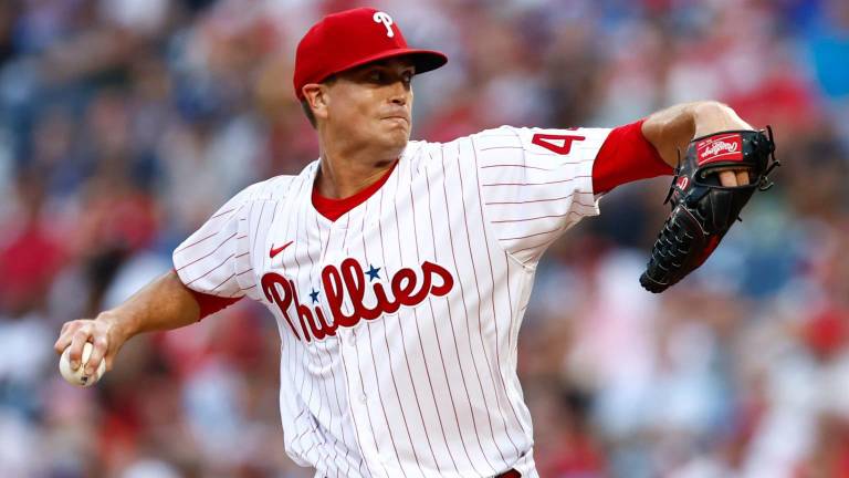 Kyle Gibson llega a Orioles.