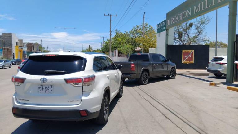 El encuentro, llevado a cabo en la III Región Militar, se prolongó por más de dos horas.