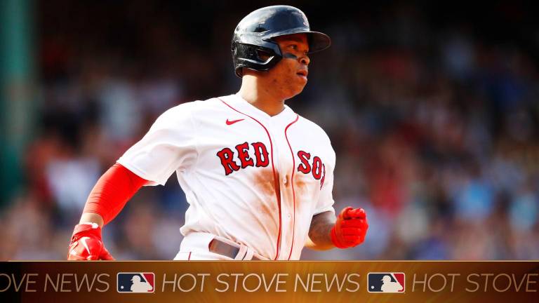 Rafael Devers negocia con Boston.