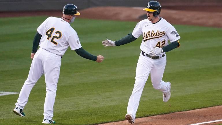 Stephen Piscotty está de regreso con los Atléticos de Oakland.