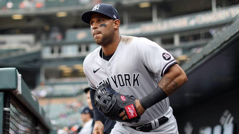 Aaron Hicks deberá entrar al quirófano y podría estar mucho tiempo fuera de acción con los Yanquis.