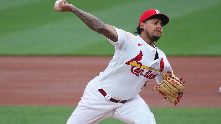 Carlos Martínez saldrá del róster de los Cardenales por 10 días debido a una lesión en el tobillo derecho.