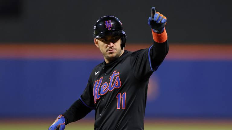 José Iglesias se une a Padres.