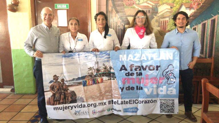Grupo Vía Familia.