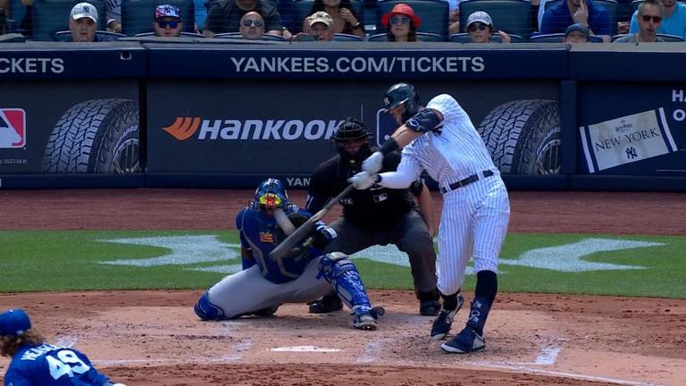 Aaron Judge conecta su jonrón 200.
