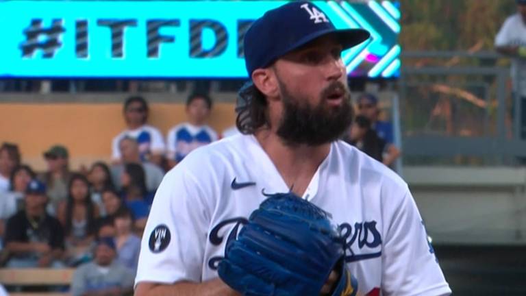 Tony Gonsolin se queda en Dodgers.