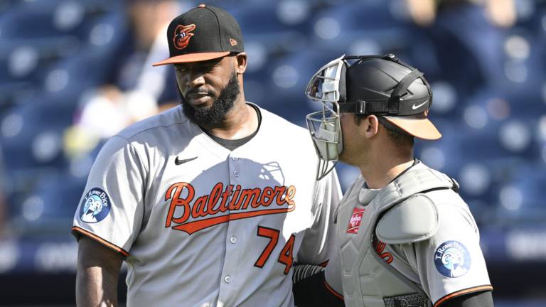 Félix Bautista no lanzará más para los Orioles en lo que resta de temporada.