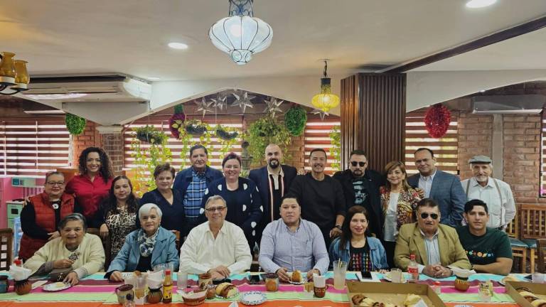 La Corresponsalía Culiacán del Seminario de Cultura Mexicana, durante su primera reunión del año.