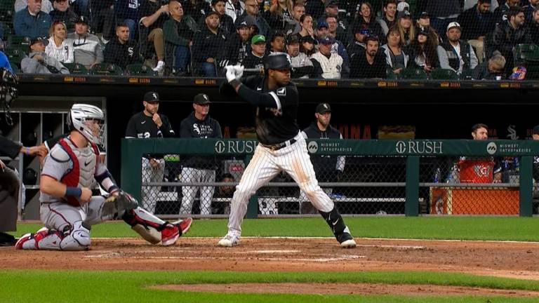 Elvis Andrus firma un acuerdo con Medias Blancas.